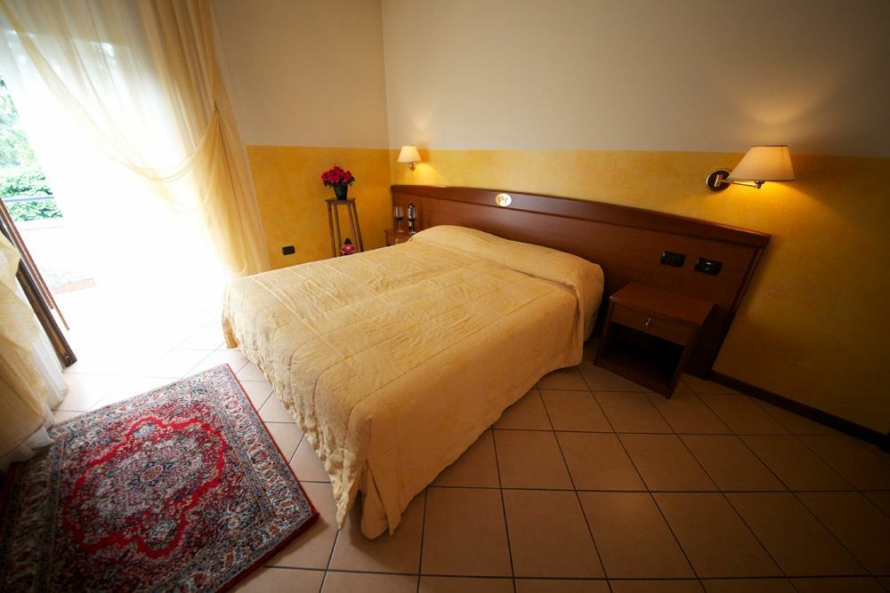 ורונה Villa Terri מראה חיצוני תמונה